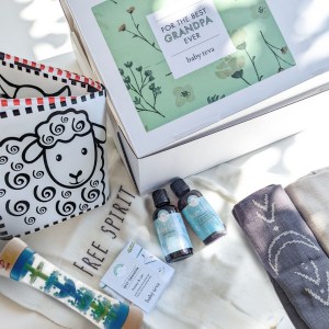 מארז מתנה לסבא For The Best Grandpa מארז מתנה לסבא For The Best Grandpa